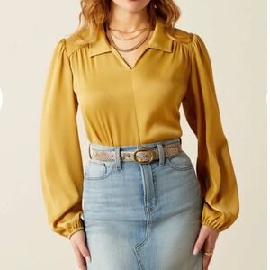 Ariat Women's Shimmer Collared V-Neck Satin blouse in Antelope Sz XXL NWT Flowy